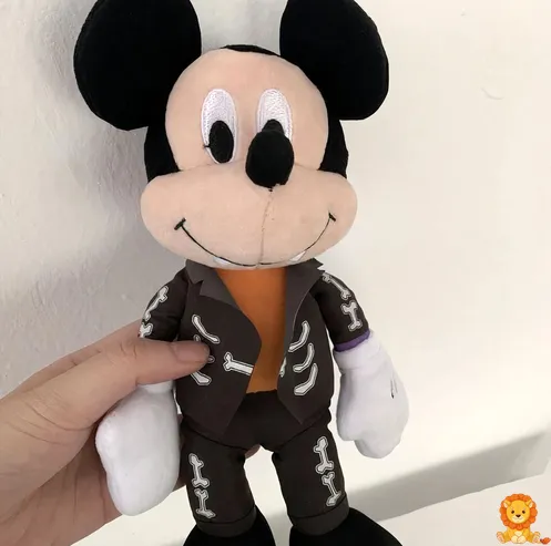Set dua boneka Mickey dan Minnie Mouse edisi Halloween, keduanya mengenakan kostum Halloween yang lucu dan menggemaskan, sempurna untuk dekorasi atau hadiah. - View 4