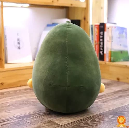 Sevimli avokado peluş bebek, güler yüzlü, yumuşak dokulu, farklı boyutlarda (30cm, 40cm, 60cm) seçenekleriyle, bebekler ve çocuklar için mükemmel bir arkadaş. - View 3