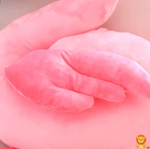 Peluche flamenco rosa tout doux, con plumaje suave y colores vibrantes, en diferentes tamaños (25cm, 40cm, 75cm, 100cm). Ideal para decorar habitaciones infantiles o como compañero de abrazos reconfortante. - View 5