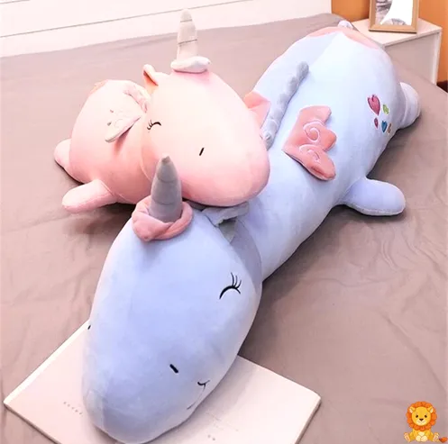 Bantal unicorn bercahaya berwarna putih dengan tanduk emas dan lampu LED lembut, sesuai untuk kanak-kanak dan orang dewasa yang mencari keselesaan dan cahaya malam yang menenangkan. - View 3