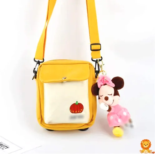 Uyuyan Minnie Peluş, pembe pijamaları ve uyku şapkasıyla, yumuşak ve sevimli bir görünümde. Çocuklar ve Disney hayranları için mükemmel bir uyku arkadaşı. - View 3
