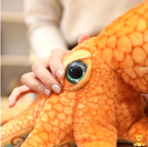 Okyanusların Kralı Dev Ahtapot Peluş, farklı boyutlarda (55cm ve 80cm), yumuşak dokulu, detaylı işçilikli, çocuk odası veya oturma odası dekorasyonu için ideal. - View 6