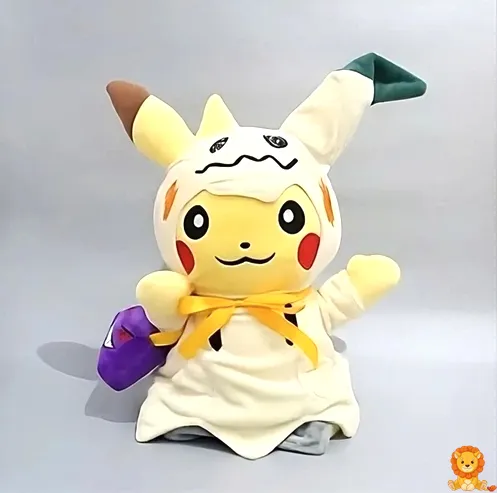 Plyšová hračka Pikachu ducha pro Halloween, oblečená v bílém prostěradle s otvory pro oči a ústa, ideální pro Halloweenskou výzdobu. - View 5