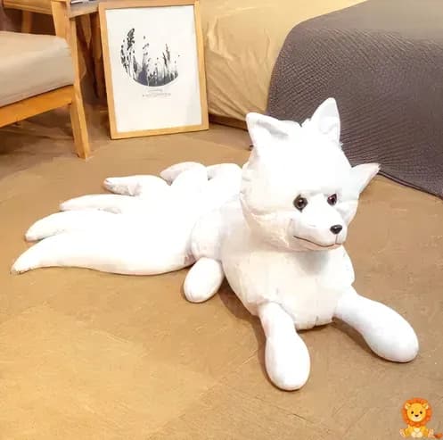 Superzachte pluche witte vos, verkrijgbaar in 56cm en 63cm, met realistische details en een knuffelbare textuur, perfect om mee te knuffelen en te spelen. - View 2