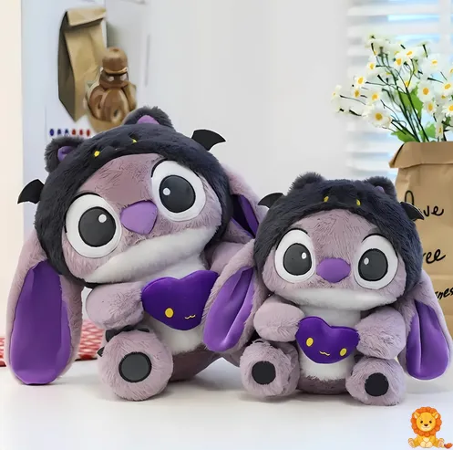 Βελούδινο παιχνίδι Stitch νυχτερίδα σε μωβ χρώμα, με μεγάλα αυτιά νυχτερίδας και απαλή υφή, διαθέσιμο σε διάφορα μεγέθη. - View 3