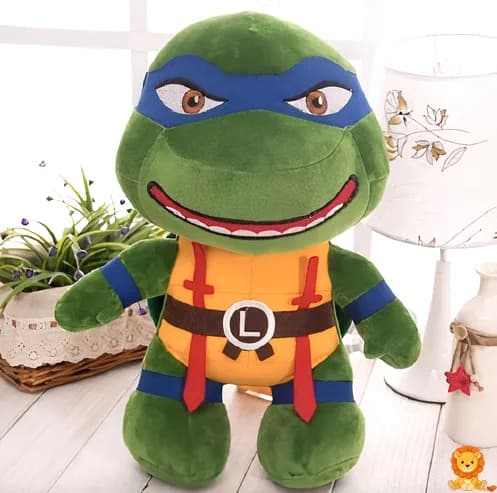 ตุ๊กตาเต่านินจา Leonardo ขนาด 25 ซม. สวมผ้าคาดตาสีน้ำเงินและถือดาบคาตานะ ทำจากวัสดุคุณภาพดี นุ่มสบาย เหมาะสำหรับเด็กและนักสะสม - View 4