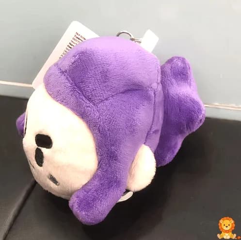 Sevimli Shelly Brawl Stars peluş anahtarlık, yüksek kaliteli peluş malzemeden üretilmiş, anahtarlarınızı veya çantanızı süslemek için ideal. - View 2